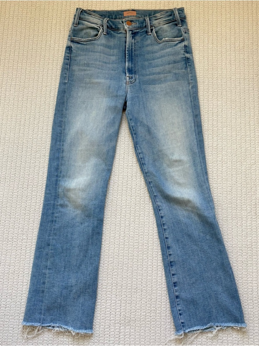 MOTHER The Hustler Ankle Fray Jeans Size 29 Light Wash Raw Hem Crop Denim